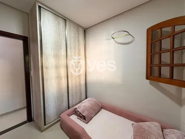 Casa 3 quartos e 2 banheiros, à venda, no bairro Centro em Araxá