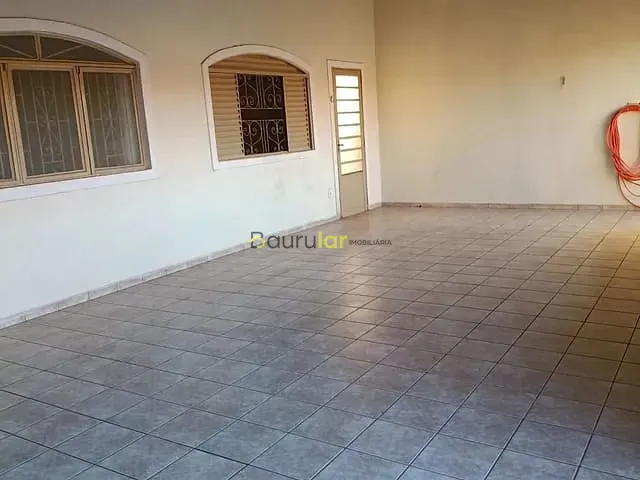 Casa 3 quartos e 3 banheiros, à venda, no bairro Núcleo Residencial Edison Bastos Gasparini em Bauru