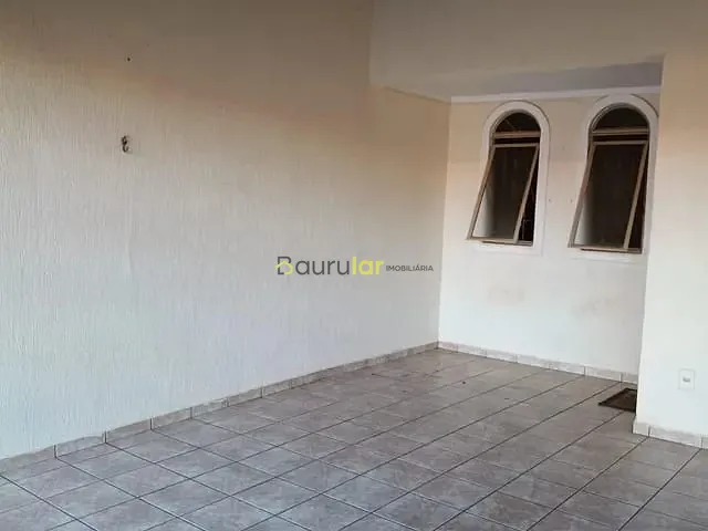Casa 3 quartos e 3 banheiros, à venda, no bairro Núcleo Residencial Edison Bastos Gasparini em Bauru