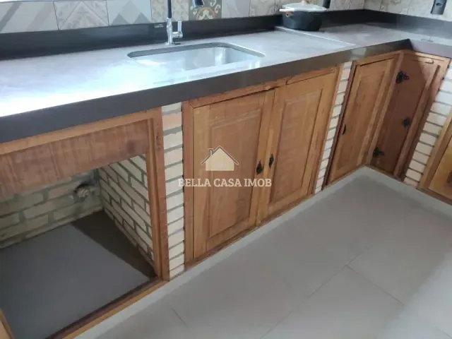 Casa com 322m² 2 quartos e 2 banheiros, à venda, no bairro Jardim Nossa Senhora Salete em Araçoiaba da Serra