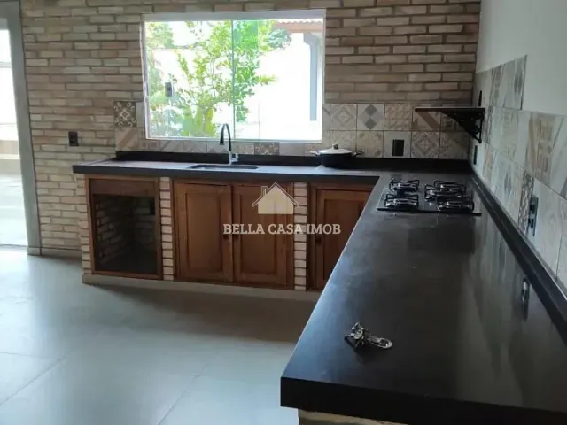 Casa com 322m² 2 quartos e 2 banheiros, à venda, no bairro Jardim Nossa Senhora Salete em Araçoiaba da Serra