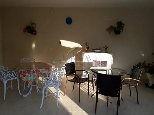 Casa com 343m², à venda, no bairro Jardim Alvorada em Piracaia