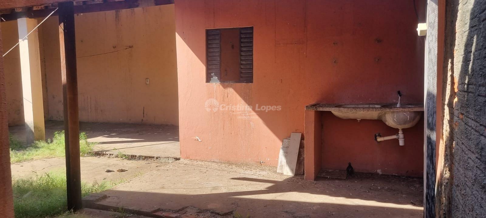 Casa à venda com 3 quartos, 10m² - Foto 5