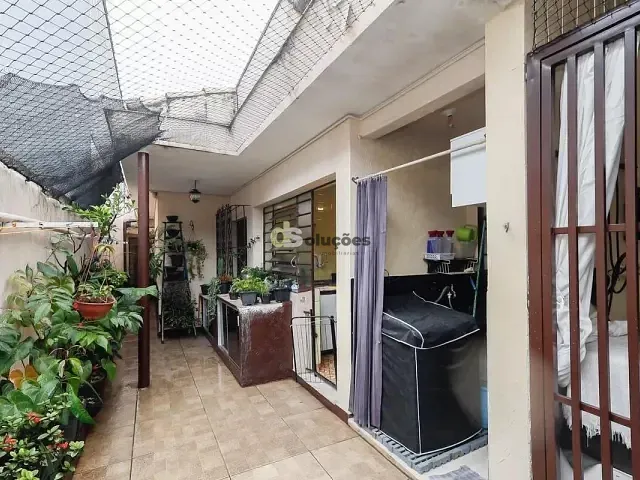 Casa 4 quartos e 2 banheiros, à venda, no bairro Vila Gustavo em São Paulo
