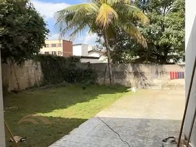 Casa com 291m² 2 quartos e 2 banheiros, à venda, no bairro Centro em Coronel Fabriciano