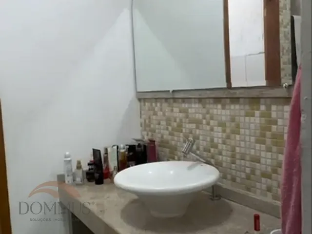 Casa com 291m² 2 quartos e 2 banheiros, à venda, no bairro Centro em Coronel Fabriciano