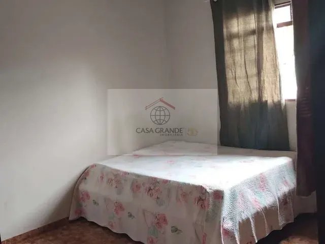 Casa com 180m² 3 quartos e 1 banheiro, à venda, no bairro Jardim Monte Carlo em Rolândia