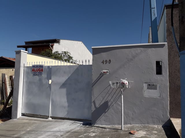 Casa 2 quartos e 1 banheiro, à venda, no bairro Loteamento Residencial Novo Mundo em Campinas