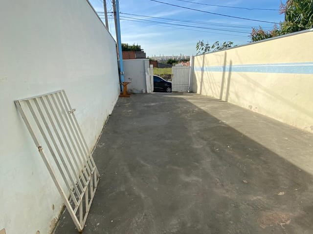 Casa 2 quartos e 1 banheiro, à venda, no bairro Loteamento Residencial Novo Mundo em Campinas