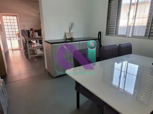 Casa 3 quartos e 1 banheiro, à venda, no bairro Centro em Osasco