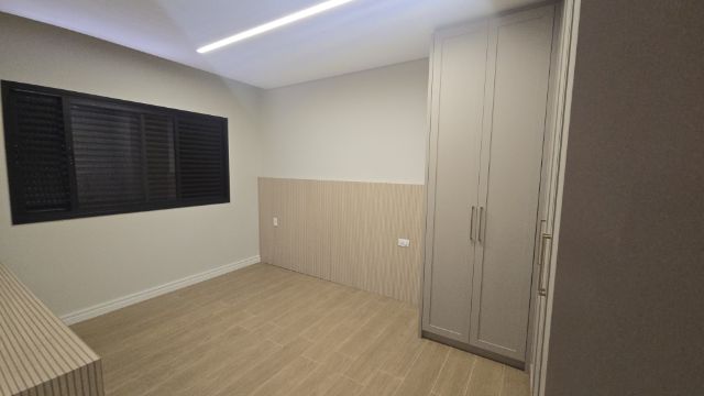 Casa com 213m² 4 quartos e 4 banheiros, à venda, no bairro Zona 01 em Maringá