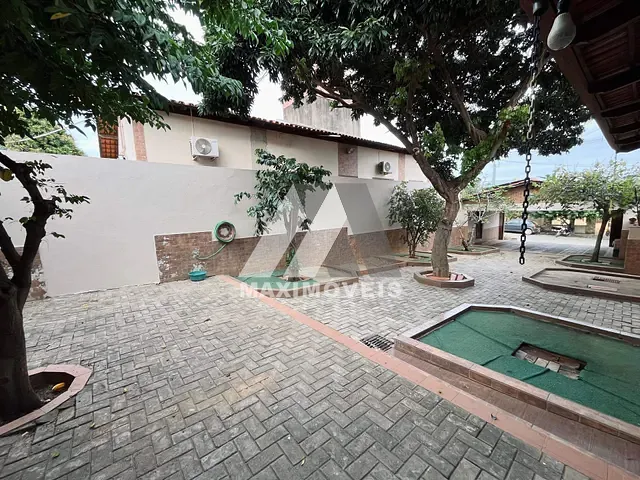Casa com 360m² 2 quartos e 1 banheiro, à venda, no bairro Planalto Vila Magnólia em Araçuaí