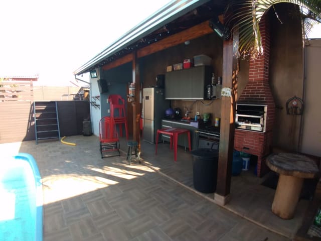 Casa com 280m² 3 quartos e 1 banheiro, à venda, no bairro Jardim Santo Amaro em Cambé