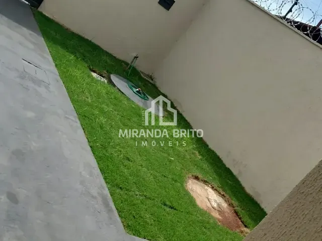 Casa 2 quartos e 2 banheiros, à venda, no bairro Jardim Dom Bosco 2ª Etapa em Aparecida de Goiânia