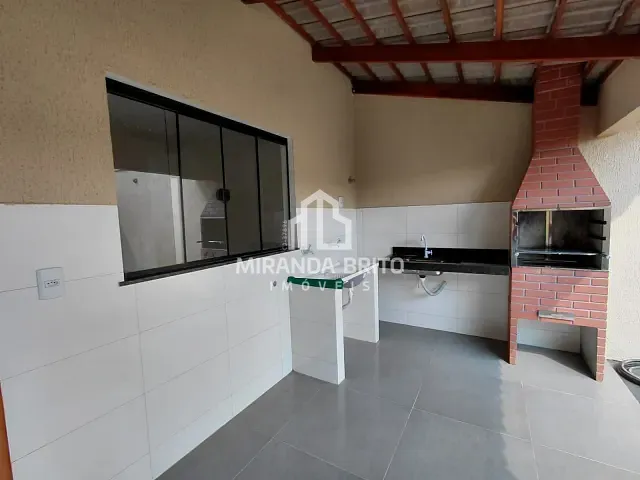 Casa 2 quartos e 2 banheiros, à venda, no bairro Jardim Dom Bosco 2ª Etapa em Aparecida de Goiânia