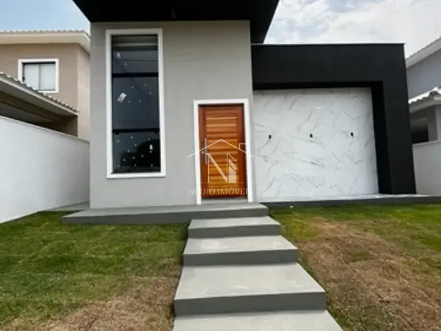 Casa com 240m² 3 quartos e 2 banheiros, à venda, no bairro Pindobas em Maricá