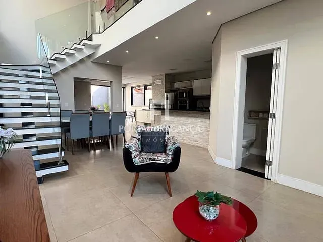 Casa com 300m² 3 quartos e 4 banheiros, à venda, no bairro Condomínio Residencial e Comercial Fazenda Santa Petronilla em Bragança Paulista