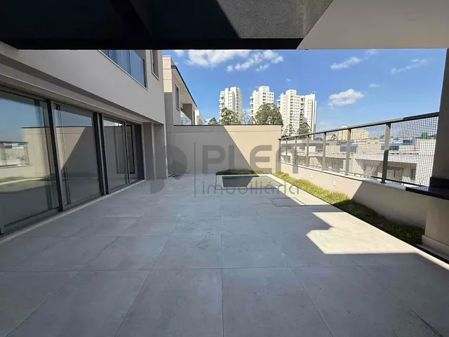 Casa com 415m² 4 quartos e 6 banheiros, à venda, no bairro Tamboré em Santana de Parnaíba