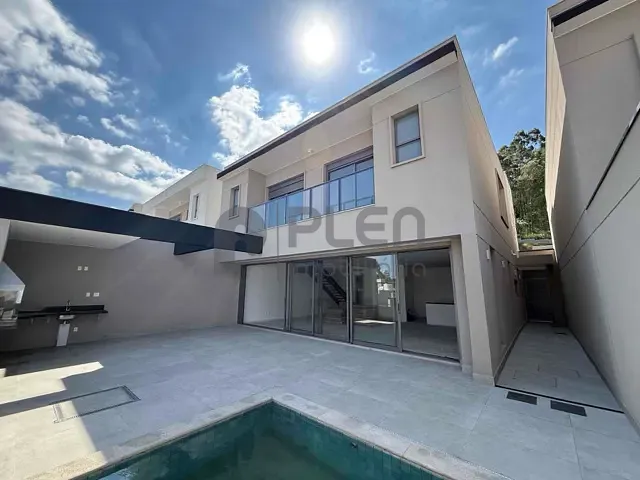 Casa com 415m² 4 quartos e 6 banheiros, à venda, no bairro Tamboré em Santana de Parnaíba