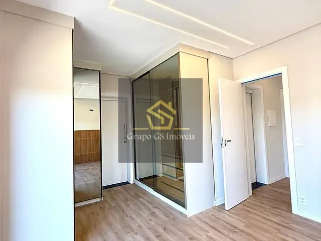 Casa com 300m² 3 quartos e 3 banheiros, à venda, no bairro Chácaras Alpina em Valinhos