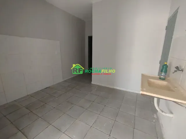 Casa com 60m² 1 quarto e 1 banheiro, para alugar, no bairro São Sebastião em Teresina