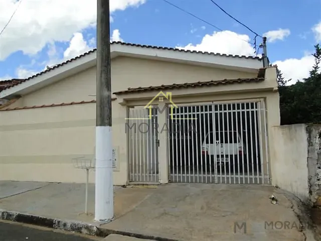 Casa com 300m² 2 quartos e 1 banheiro, à venda, no bairro Jardim Santa Rosa em Guaxupé