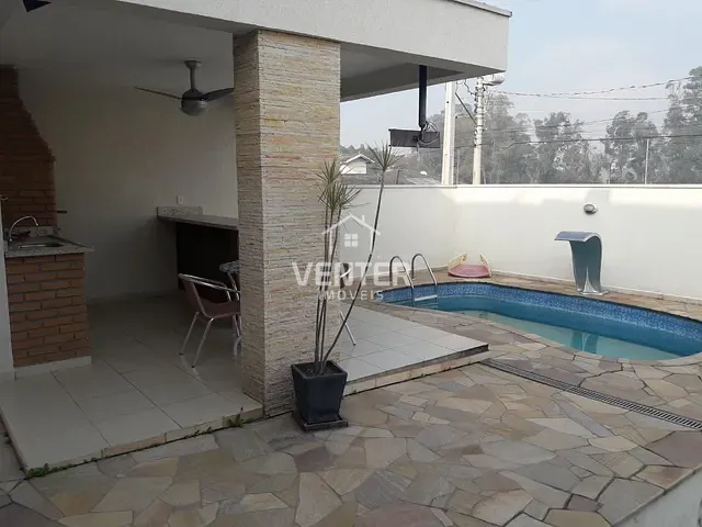 Casa com 250m² 3 quartos e 2 banheiros, à venda, no bairro Jardim de Alah em Taubaté