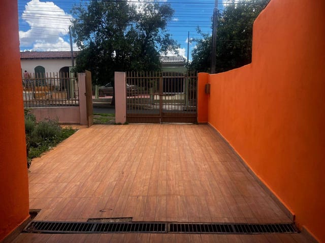 Foto do Casa - Casa para Locação, 2 Quartos, 2 Vagas de garagem, 250 M² de terreno, Conjunto Maria Cecília, Londrina - PR | ZBM NEGOCIOS IMOBILIARIOS