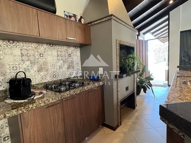 Casa 3 quartos e 3 banheiros, à venda, no bairro Tribess em Blumenau