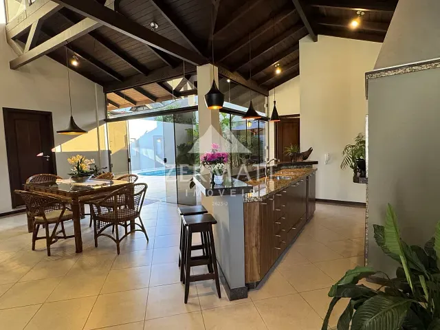 Casa 3 quartos e 3 banheiros, à venda, no bairro Tribess em Blumenau
