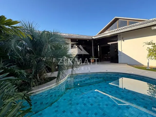 Casa 3 quartos e 3 banheiros, à venda, no bairro Tribess em Blumenau