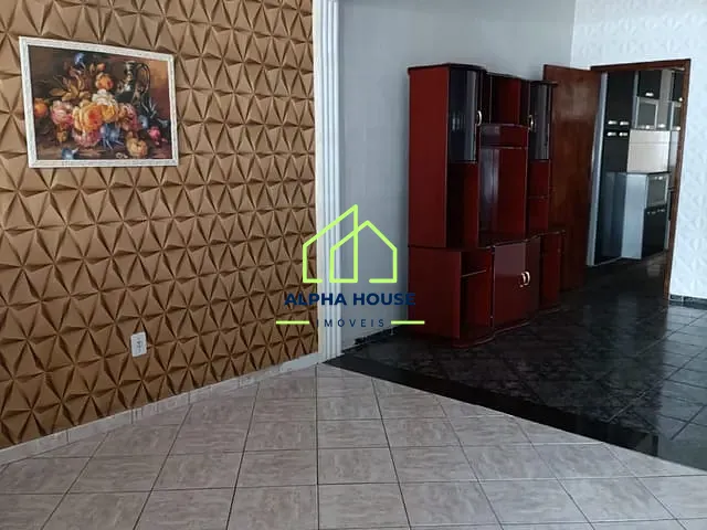 Casa com 125m² 2 quartos e 2 banheiros, à venda ou para alugar, no bairro Parque São Domingos em Pindamonhangaba