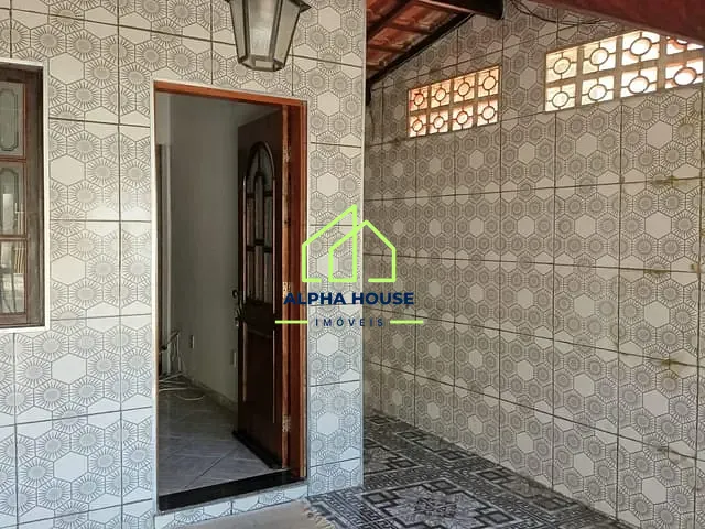Casa com 125m² 2 quartos e 2 banheiros, à venda ou para alugar, no bairro Parque São Domingos em Pindamonhangaba