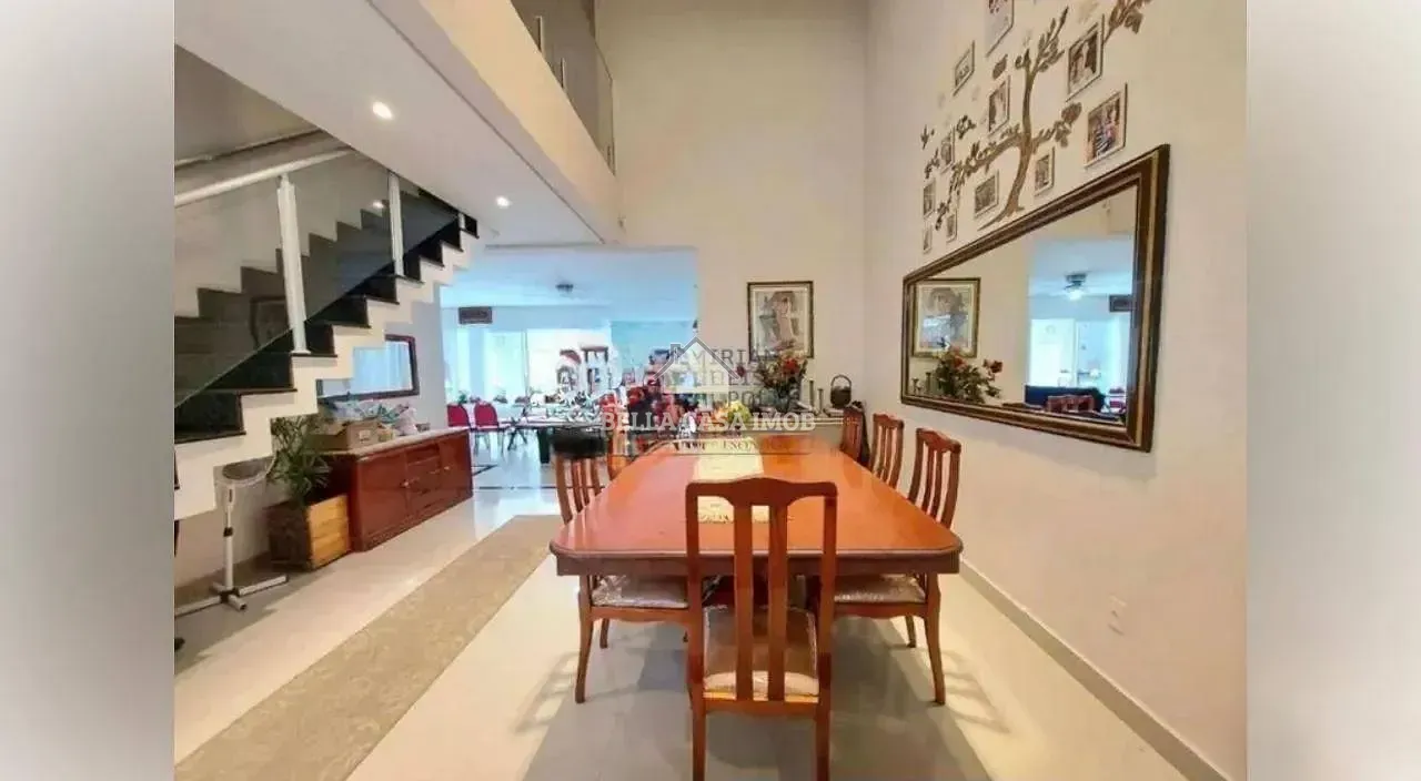 Casa, 4 quartos, 274 m² - Foto 2