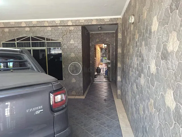 Casa 3 quartos e 2 banheiros, à venda, no bairro Vila Maria de Maggi em Suzano