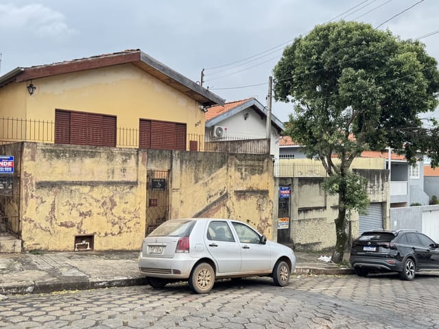 Casa 2 quartos e 1 banheiro, à venda, no bairro Centro em Tatuí