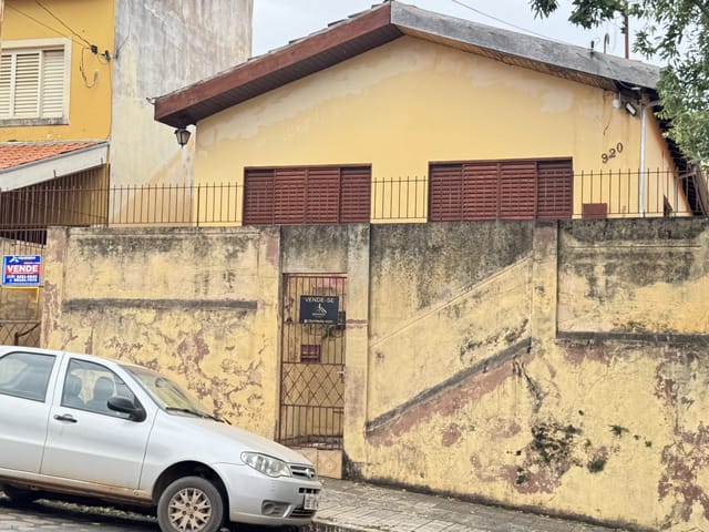 Casa 2 quartos e 1 banheiro, à venda, no bairro Centro em Tatuí