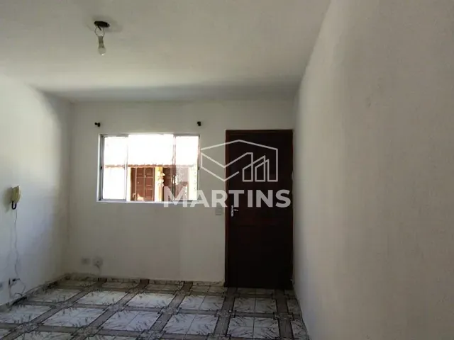 Casa 2 quartos e 2 banheiros, à venda ou para alugar, no bairro Vila Pirajussara em São Paulo