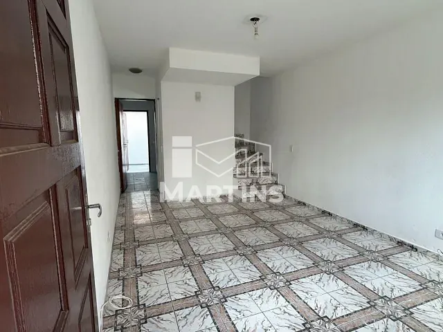 Casa 2 quartos e 2 banheiros, à venda ou para alugar, no bairro Vila Pirajussara em São Paulo