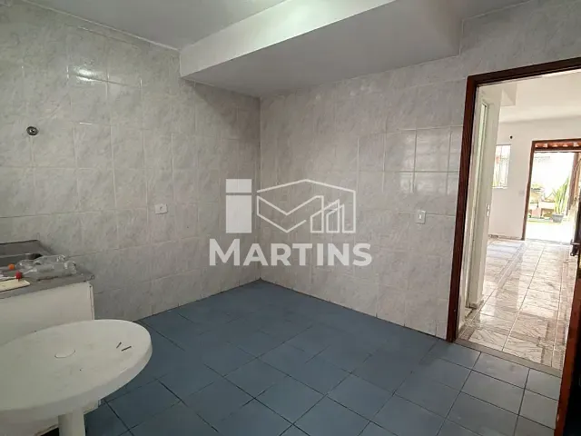 Casa 2 quartos e 2 banheiros, à venda ou para alugar, no bairro Vila Pirajussara em São Paulo