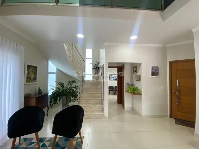 Casa com 426m² 3 quartos e 4 banheiros, à venda, no bairro Residencial Nova Holanda em Holambra