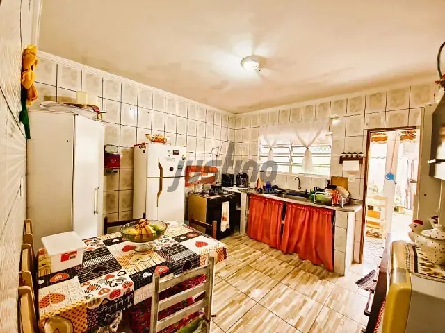 Casa com 250m² 2 quartos e 1 banheiro, à venda, no bairro Corumba em Itanhaém