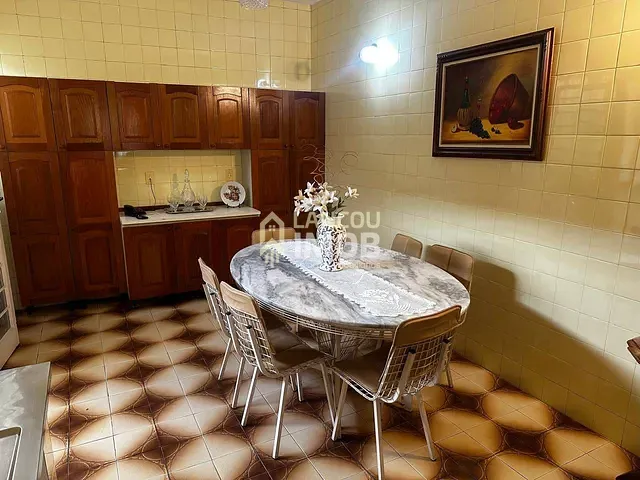 Casa com 149m² 3 quartos e 2 banheiros, à venda, no bairro Parque do Colégio em Jundiaí
