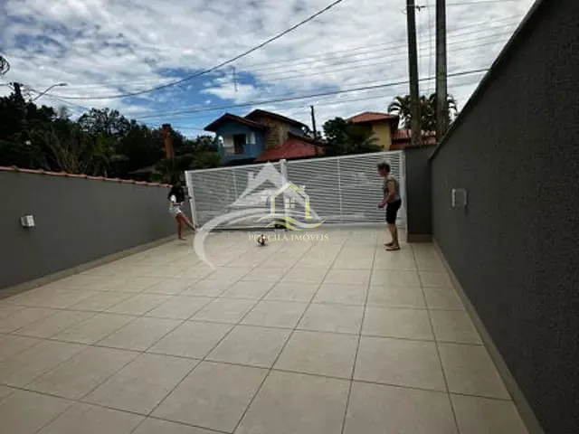 Casa com 252m² 3 quartos e 4 banheiros, à venda, no bairro Morada da Praia em Bertioga