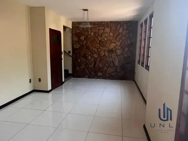 Casa 4 quartos e 3 banheiros, à venda, no bairro Morada da Granja em Barra Mansa