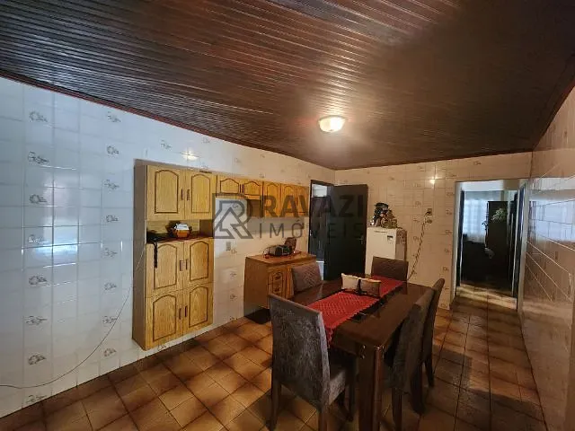 Casa com 275m² 4 quartos e 2 banheiros, à venda, no bairro Vila Bossi em Louveira