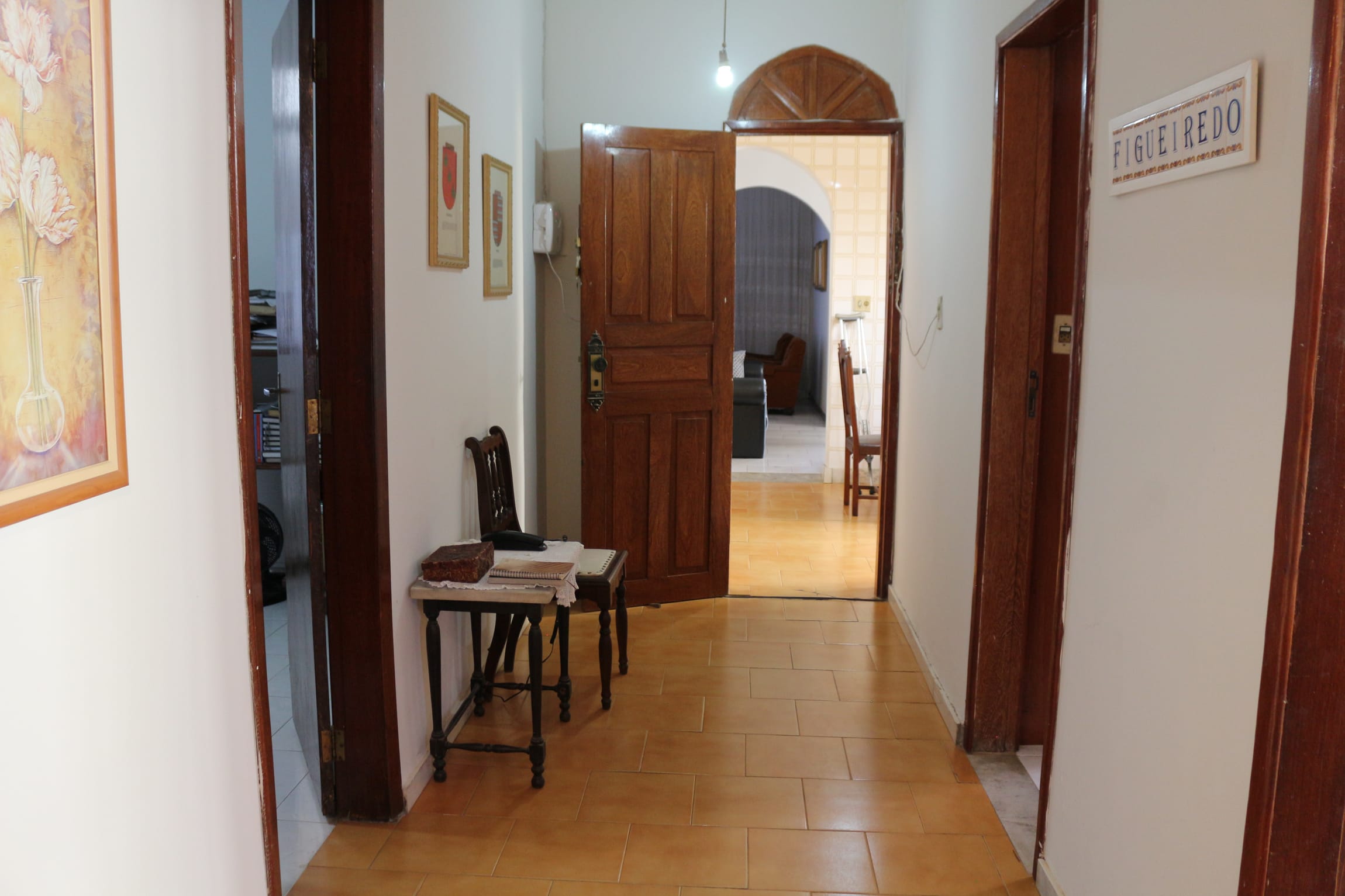 Casa à venda de 4 quartos, 4 vagas, 4 banhos, com 210 metros de área construída, Caiçara-Adelaide, Belo Horizonte, MG. Na melhor localização do bairro Caiçara. miniatura 12