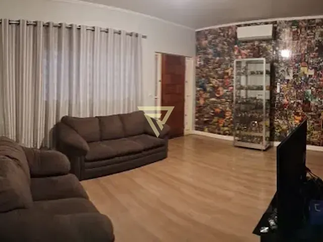 Casa com 168m² 2 quartos e 3 banheiros, à venda, no bairro Parque Residencial Cândido Portinari em Ribeirão Preto