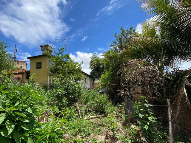 Casa 2 quartos e 1 banheiro, à venda, no bairro São João Batista em Santa Luzia