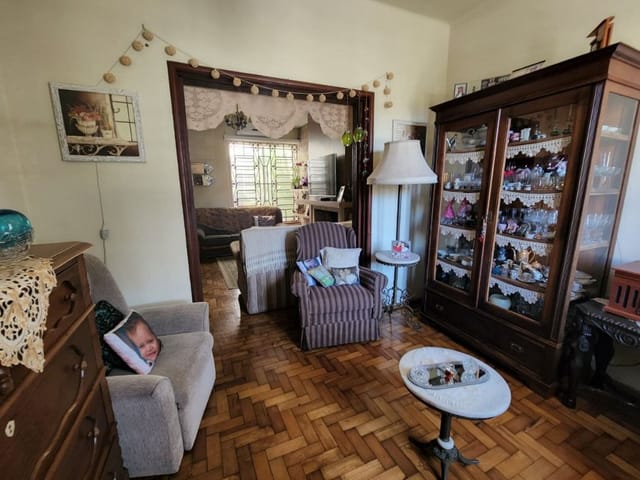 Casa com 245m² 3 quartos e 3 banheiros, à venda, no bairro Centro em Pelotas
